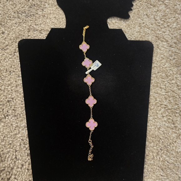 21kgp Dubai Jewelry - Elegant Pink and Gold Bracelet - Picture 7 of 7